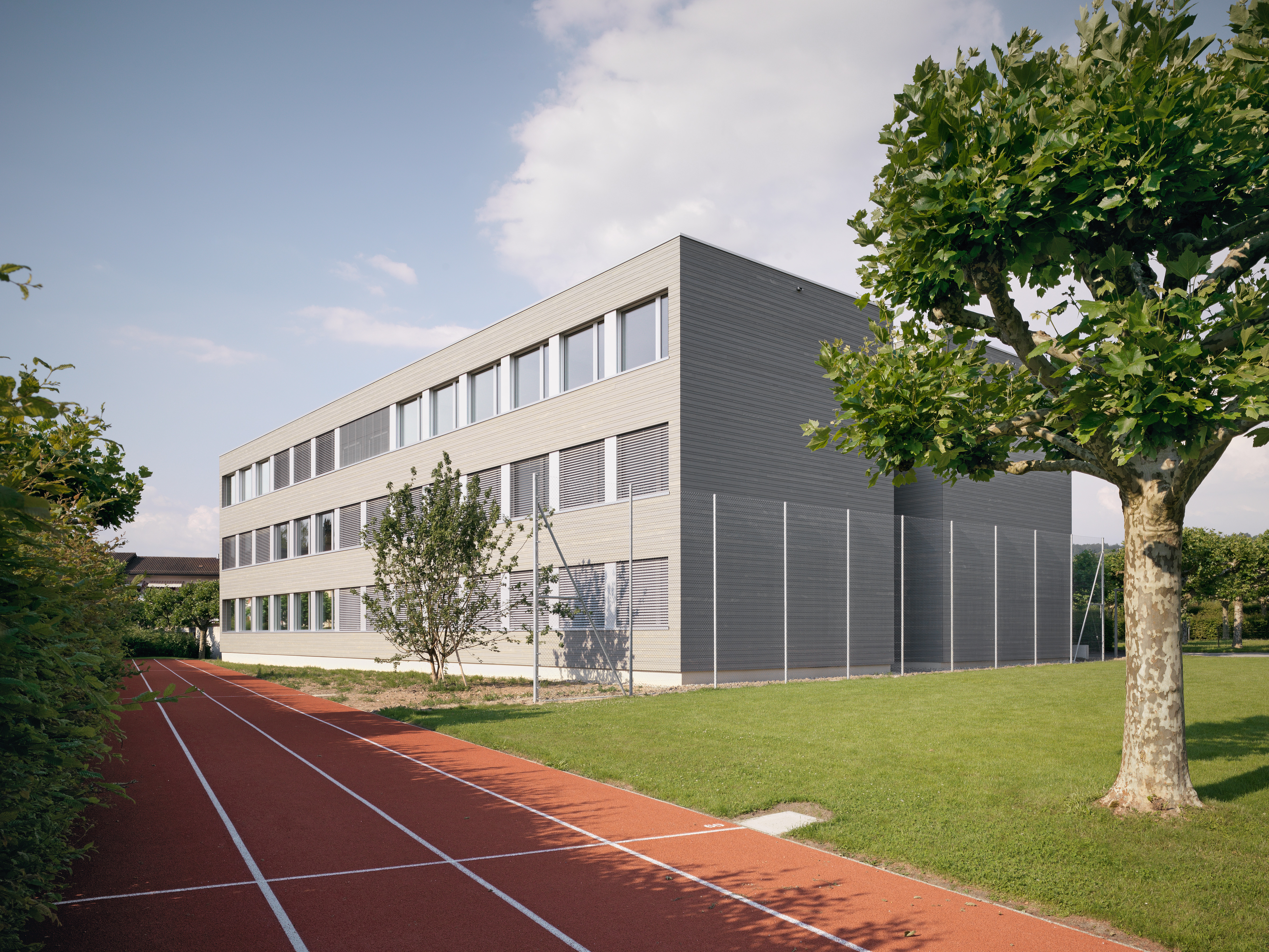 KSZ, Schulraumprovisorium, Lüssiweg 22b, Zug